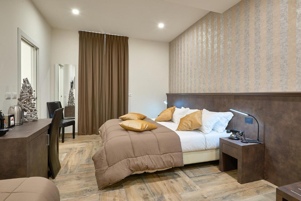 Ricaroka Hotel Αλμπένγκα Εξωτερικό φωτογραφία